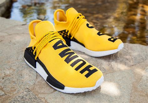 human race shoes price